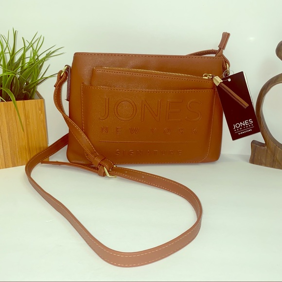 Jones New York Handbags - JONES NEW YORK Signature ⭐️NWT⭐️ Brown Crossbody